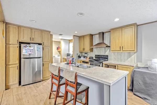 $175,000 | 12785 Old Number Six Highway, Unit SIX, Eutawville, SC 29048