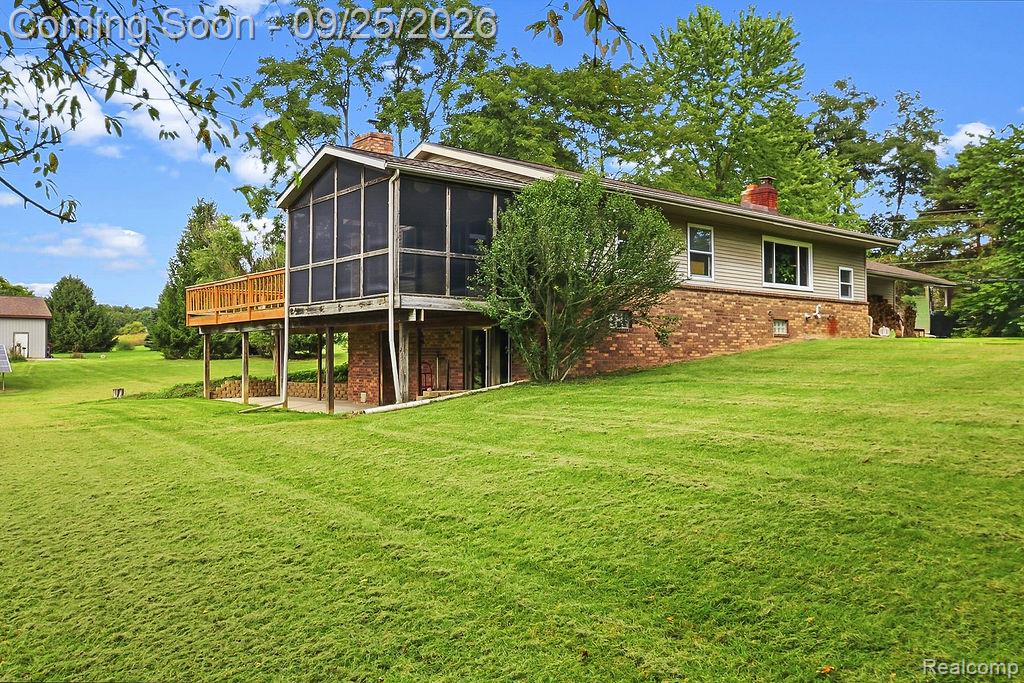6776 Farley Road Pinckney, MI 48169 - Photo 3 of 61 Gallery Image 3