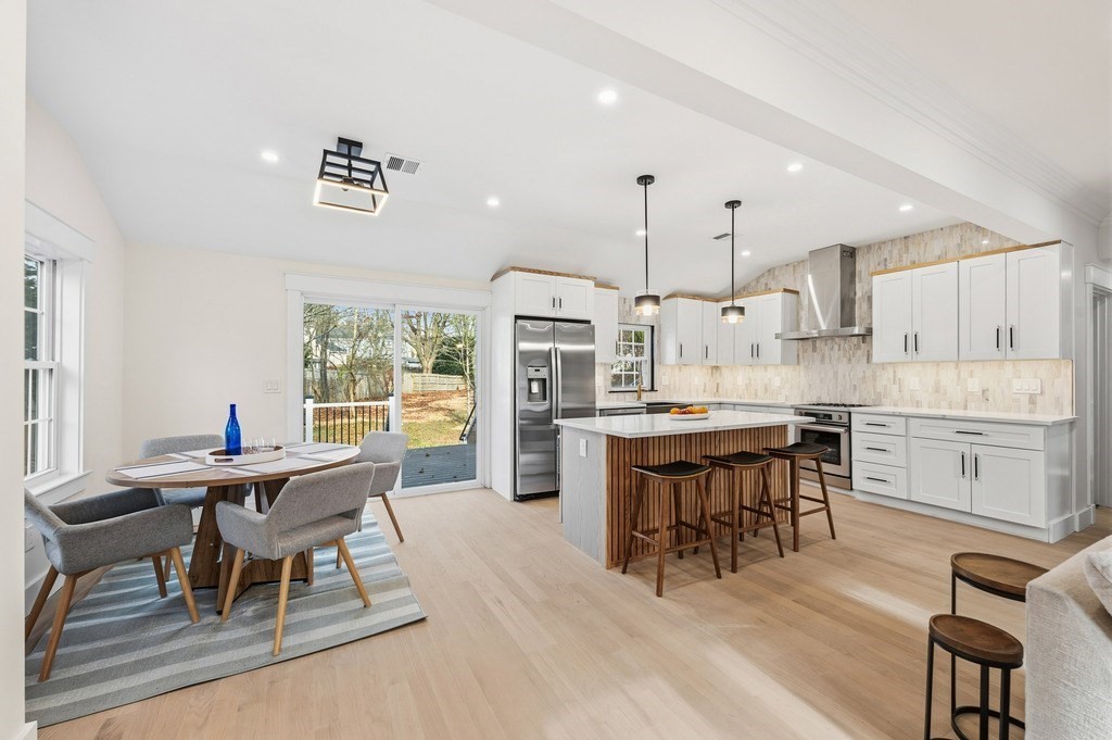 99 Grove Street Reading, MA 01867 - Photo 11 of 40