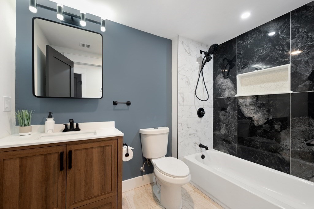 99 Grove Street Reading, MA 01867 - Photo 19 of 40