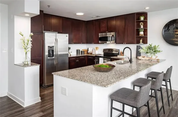 $3,345 | 3242 Peachtree Road Northeast, Unit 302, Atlanta, GA 30305