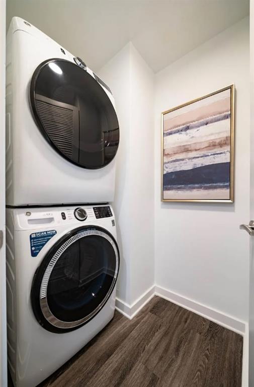3242 Peachtree Road Northeast, Unit 301 Atlanta, GA 30305 - Photo 24 of 41 a view of a hallway with washer and dryer