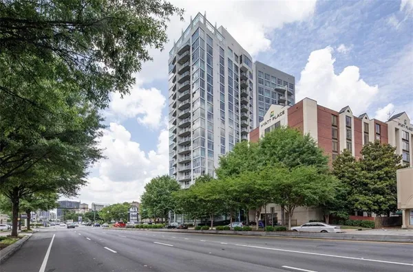 $3,345 | 3242 Peachtree Road Northeast, Unit 302, Atlanta, GA 30305