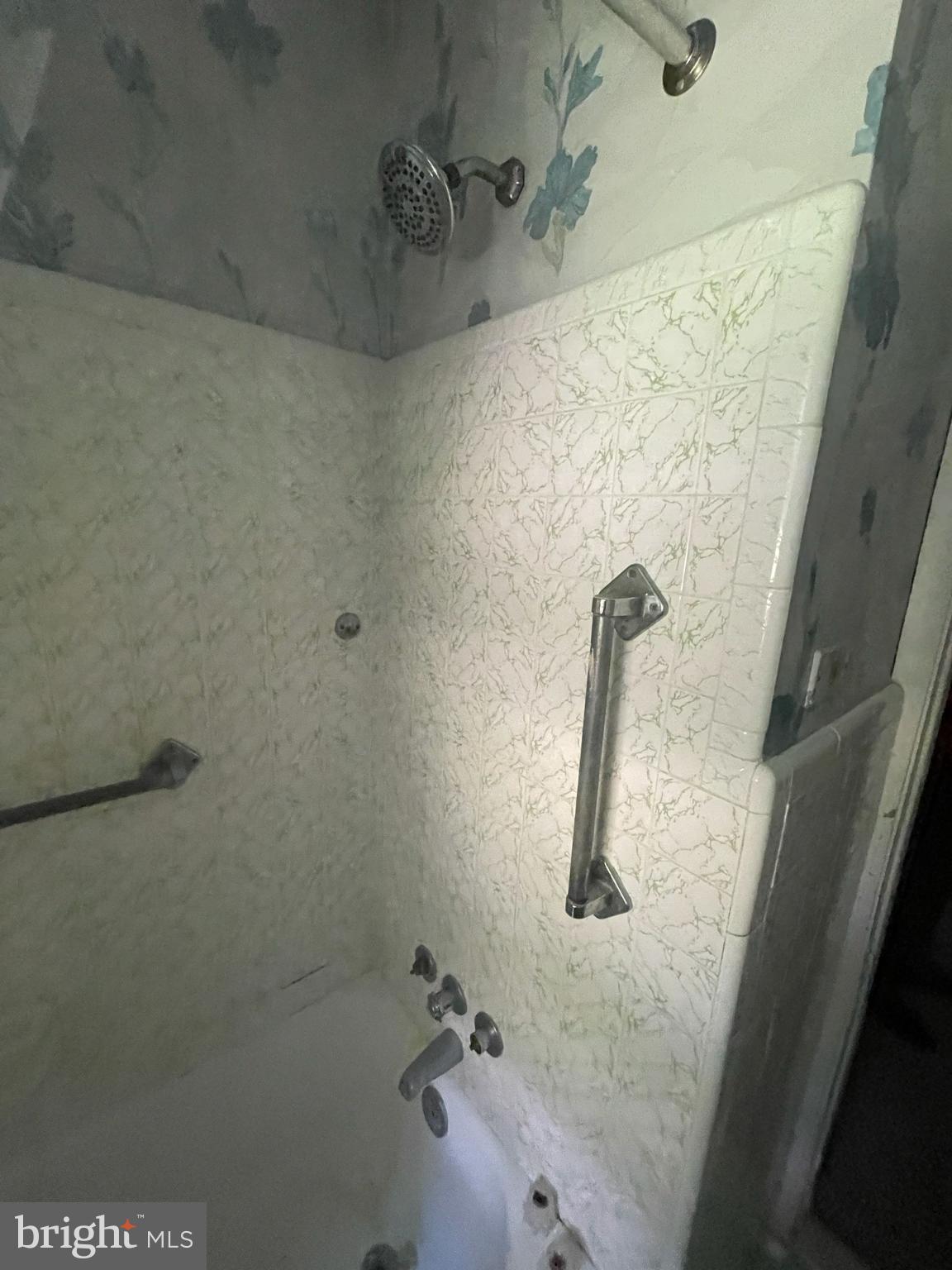 464 Conard Drive Springfield, PA 19064 - Photo 16 of 22 Serene bathroom retreat with floral accents.