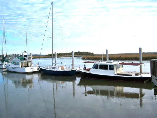 $2,200 | 13 Hidden Harbor Road, Unit 13, Brunswick, GA 31525