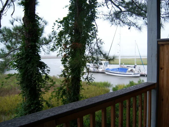 $2,200 | 13 Hidden Harbor Road, Unit 13, Brunswick, GA 31525