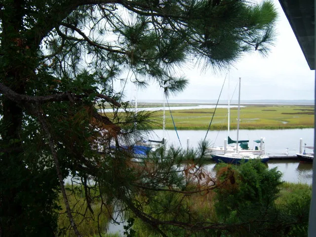 $2,200 | 13 Hidden Harbor Road, Unit 13, Brunswick, GA 31525