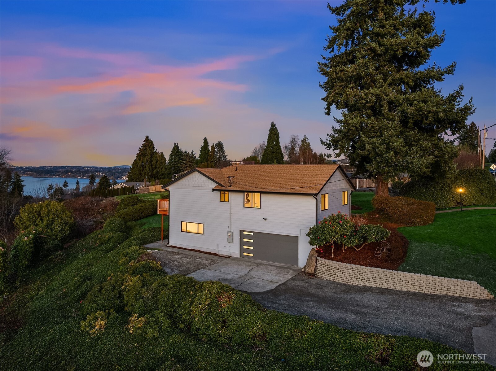 1298 Southwest 301st Street Federal Way, WA 98023 - Photo 32 of 40