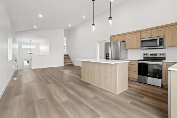 $370,000 | 2515 38th Avenue South, Moorhead, MN 56560