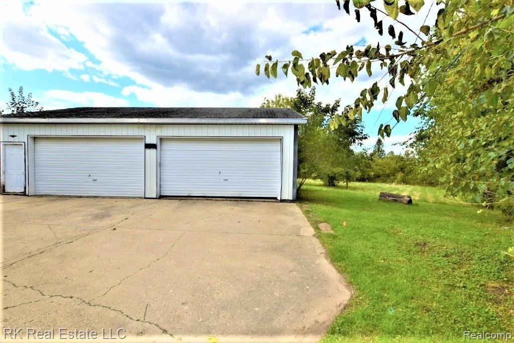 11901 Kaeding Road Romeo, MI 48065 - Photo 23 of 35