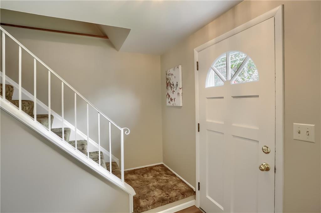 141 Williams Road Butler, PA 16001 - Photo 3 of 24 Gallery Image 3