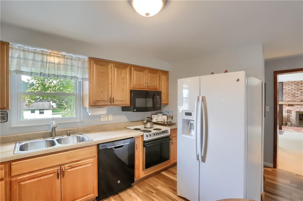 141 Williams Road Butler, PA 16001 - Photo 7 of 24 Gallery Image 7