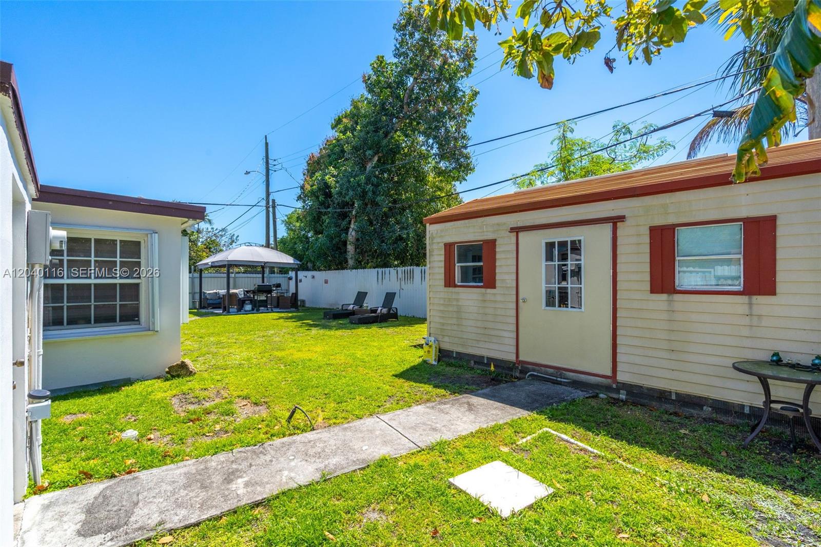 302 Northwest 100th Street Miami, FL 33150 - Photo 31 of 46