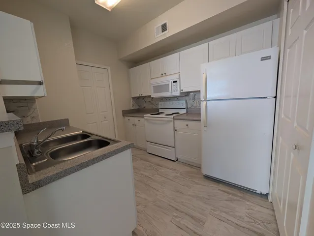 $1,600 | 1757 Sophias Drive, Unit 204, Melbourne, FL 32940