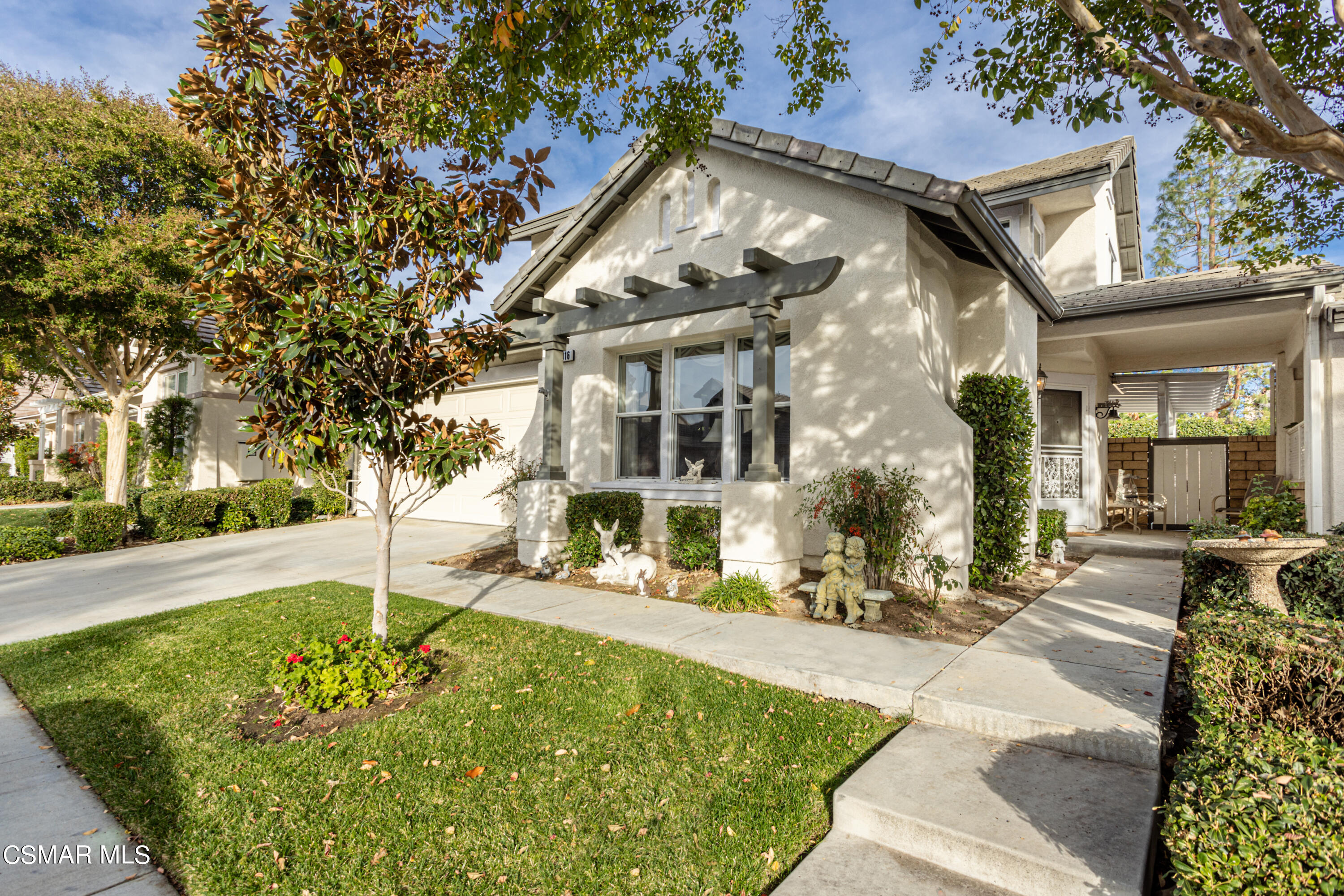 2016 Freesia Avenue Simi Valley, CA 93063 - Photo 2 of 29 Freesia4