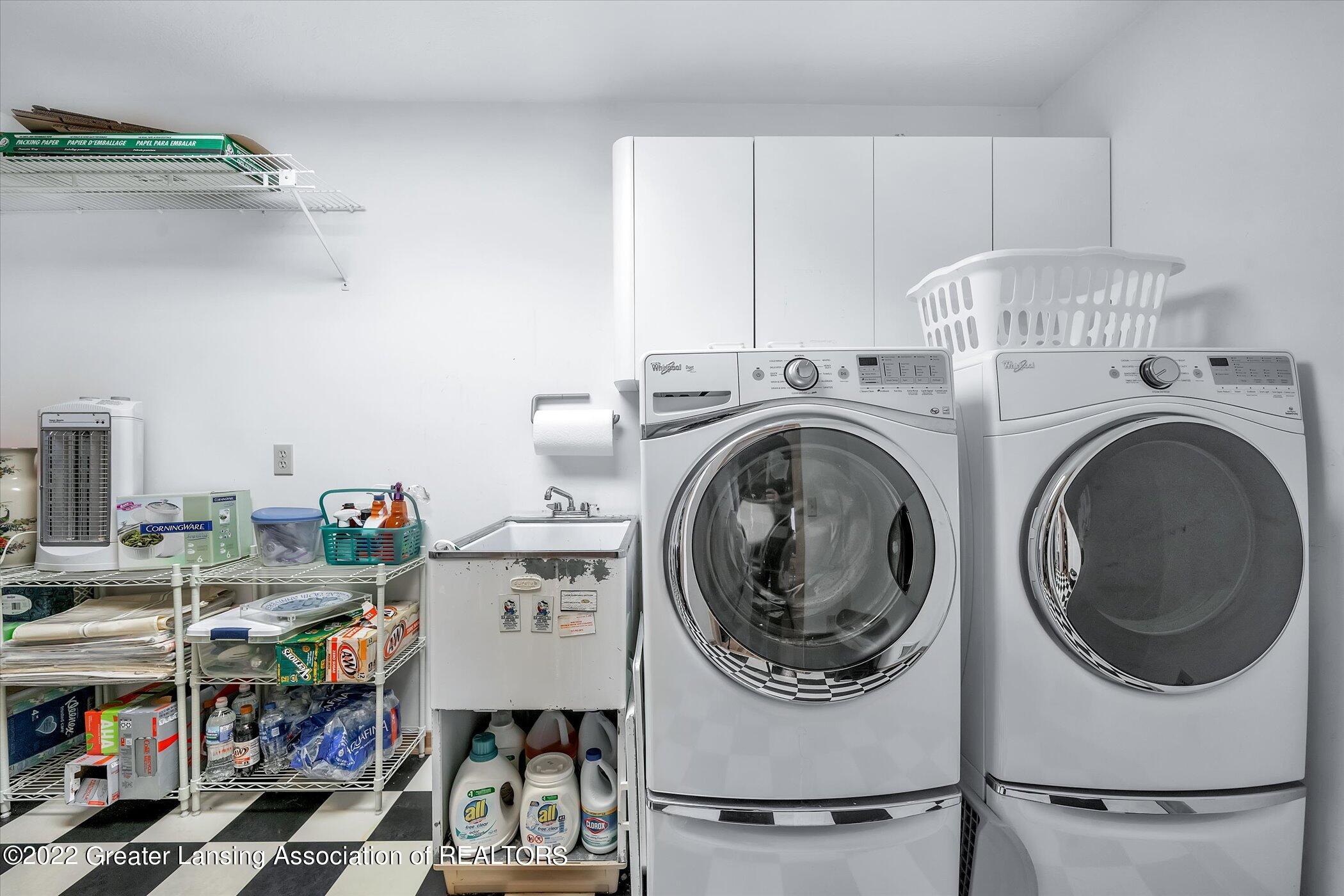 2556 Dustin Road Okemos, MI 48864 - Photo 38 of 42 Laundry Room