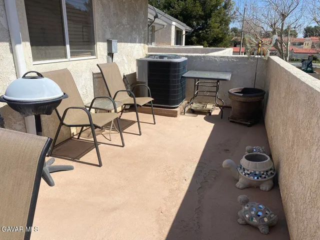 $365,000 | 1844 East Ave J2, Unit 4, Lancaster, CA 93535