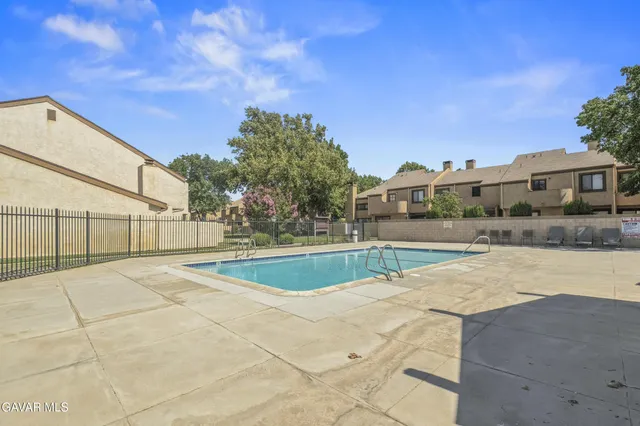$365,000 | 1844 East Ave J2, Unit 4, Lancaster, CA 93535