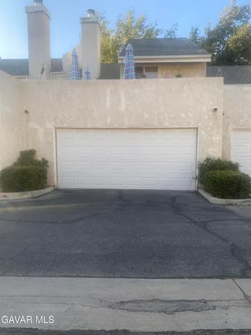 $365,000 | 1844 East Ave J2, Unit 4, Lancaster, CA 93535