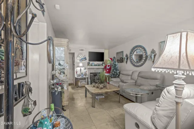 $365,000 | 1844 East Ave J2, Unit 4, Lancaster, CA 93535