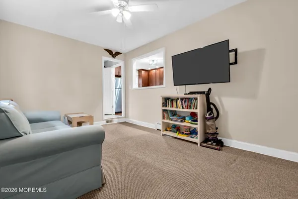 $589,000 | 305 Hudson Drive, Brick, NJ 08723