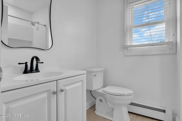 $589,000 | 305 Hudson Drive, Brick, NJ 08723