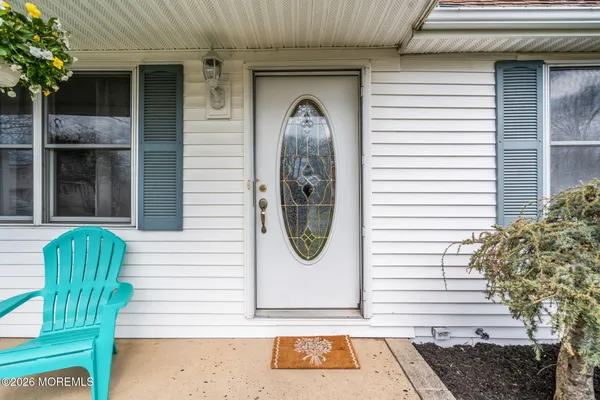 $589,000 | 305 Hudson Drive, Brick, NJ 08723