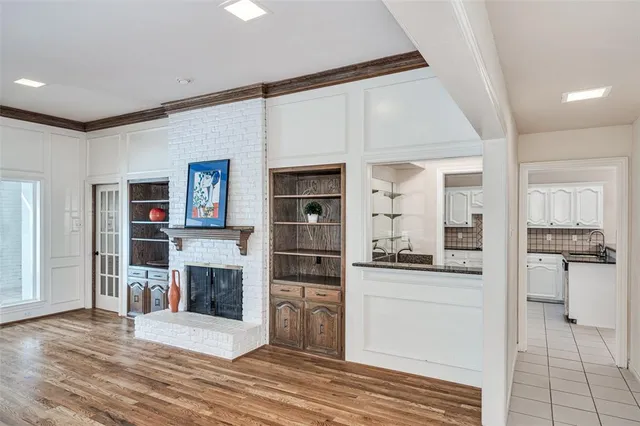 $4,800 | 6315 Brook Lake Drive, Dallas, TX 75248