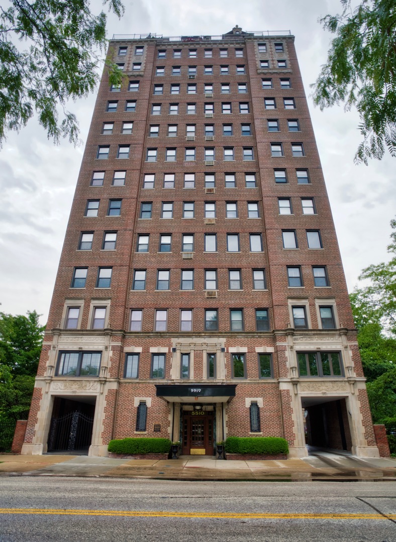 5510 North Sheridan Road, Unit 10A Chicago, IL 60640 - Photo 33 of 40 a front view of a multi story residential apartment building