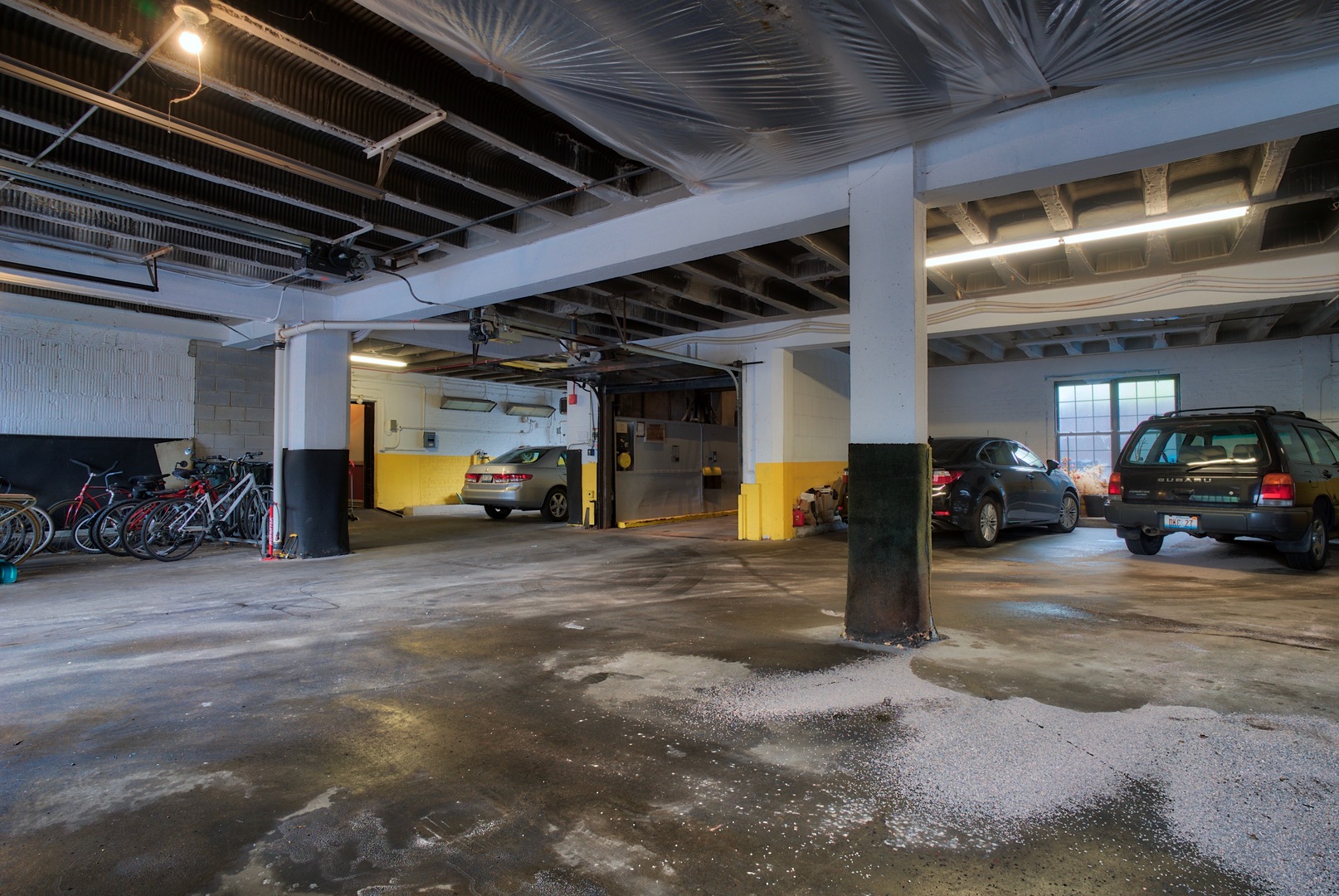 5510 North Sheridan Road, Unit 10A Chicago, IL 60640 - Photo 37 of 40 a view of a car parking garage