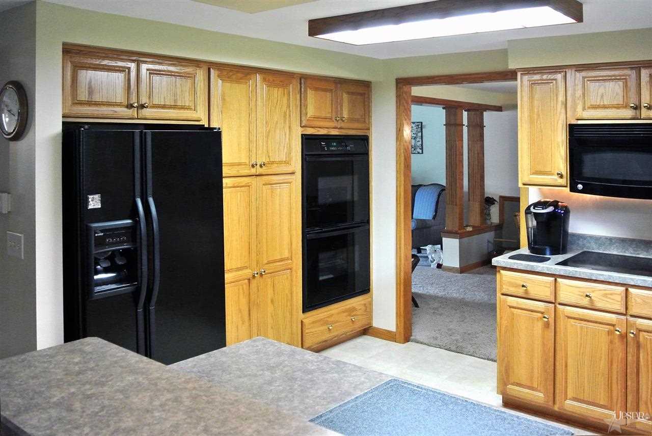 516 Stratton Way Decatur, IN 46733 - Photo 11 of 21
