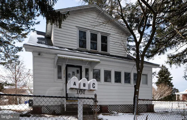 $650 | 101 Fox Street, Unit C, Harrisburg, PA 17109