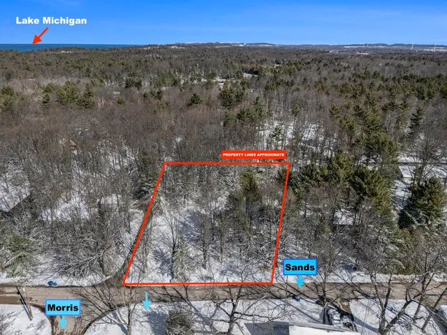 $250,000 | Sands Street, Pentwater, MI 49449