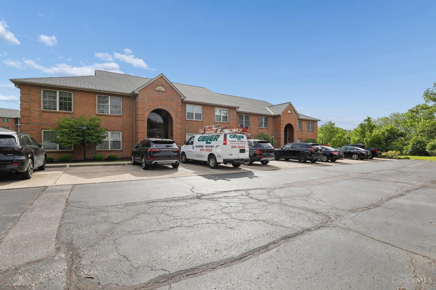 3371 Diehl Road, Unit 41 Cincinnati, OH 45211 - Photo 2 of 45 Gallery Image 2