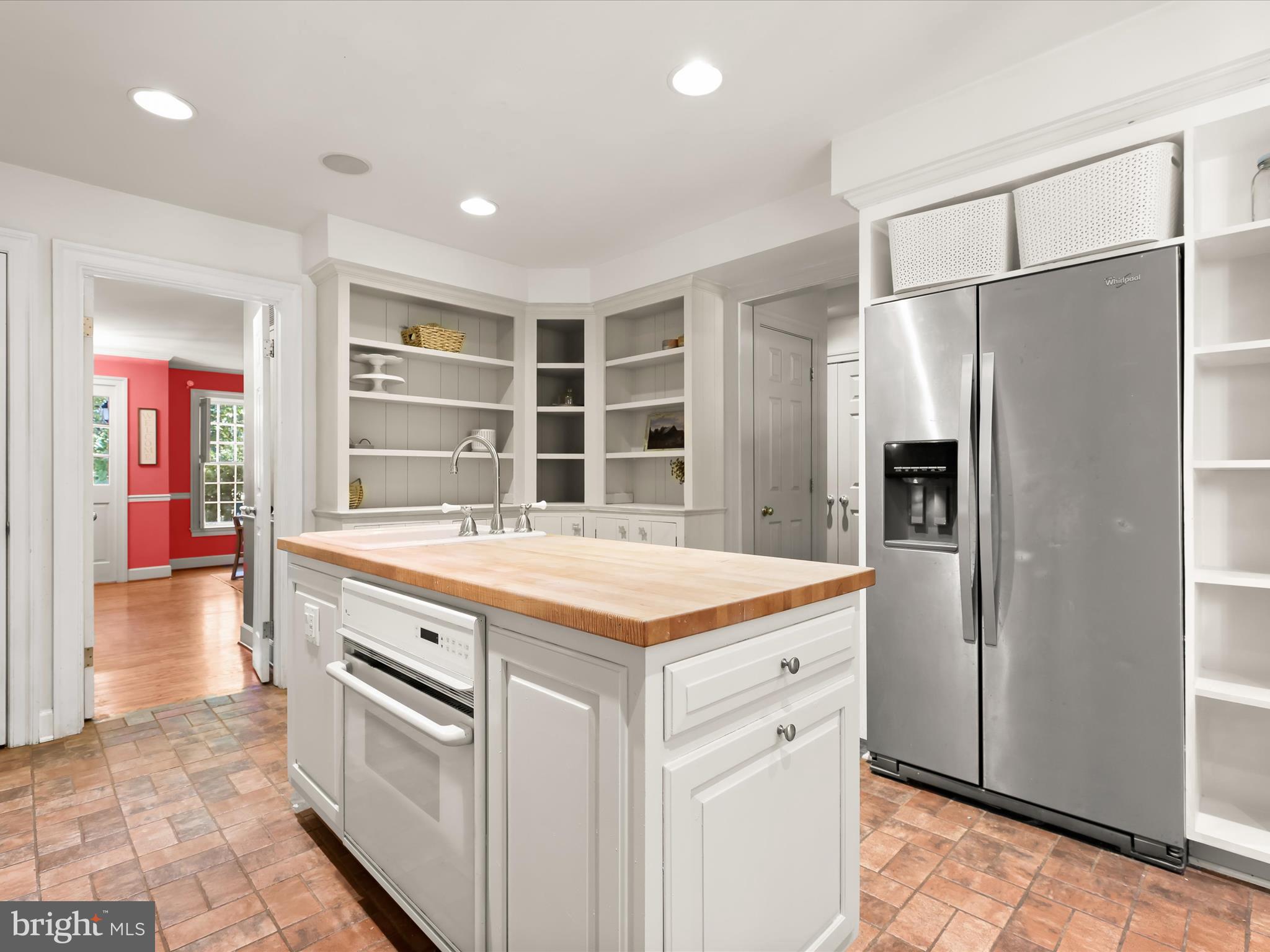 5708 Emory Road Upperco, MD 21155 - Photo 17 of 78 a kitchen with stainless steel appliances granite countertop a refrigerator and a stove