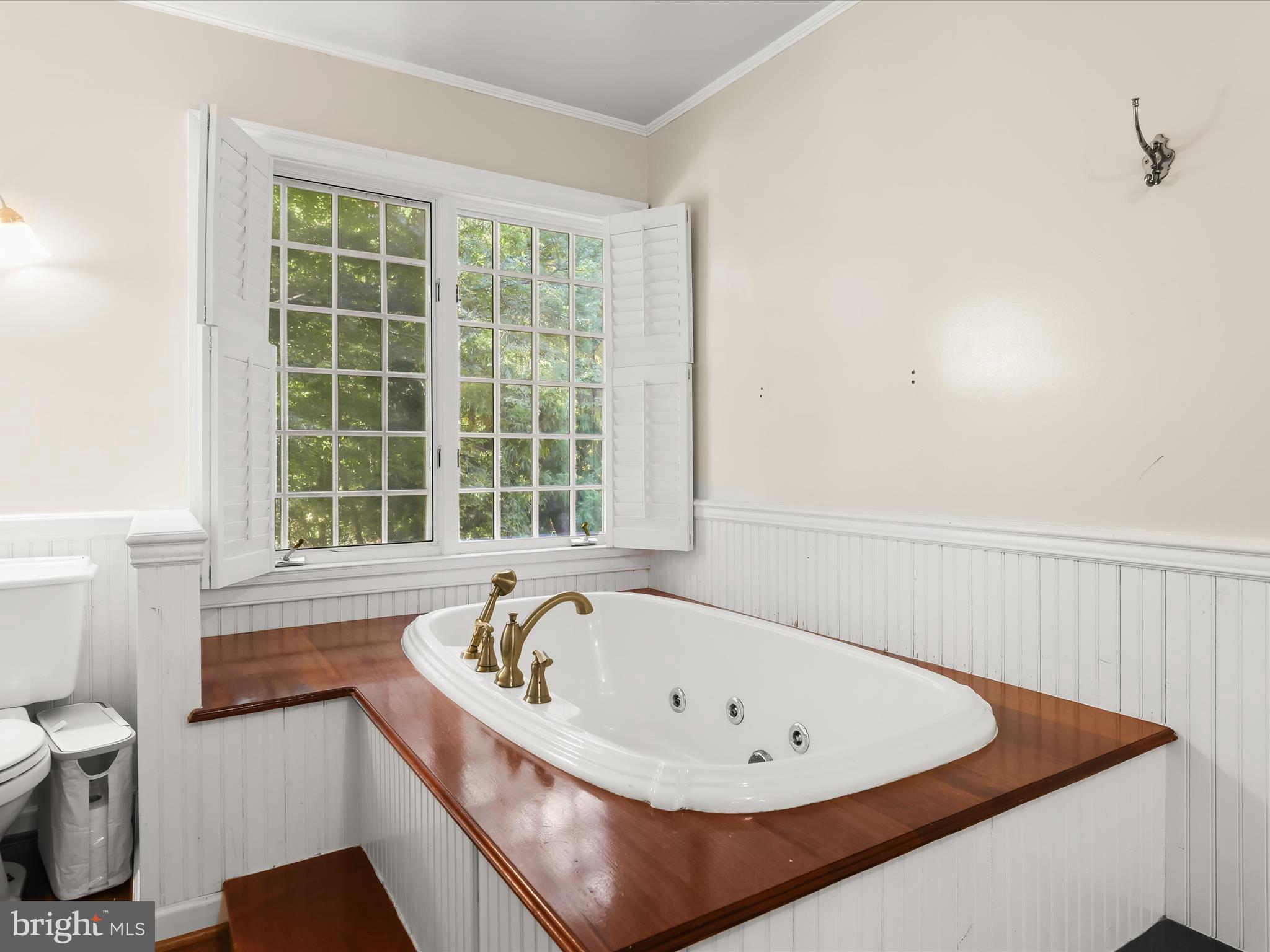 5708 Emory Road Upperco, MD 21155 - Photo 45 of 78 a white bath tub sitting next to a white toilet