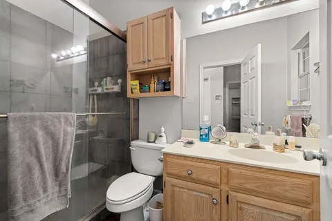 $425,000 | 2910 Whisper Oaks Lane, Georgetown, TX 78628