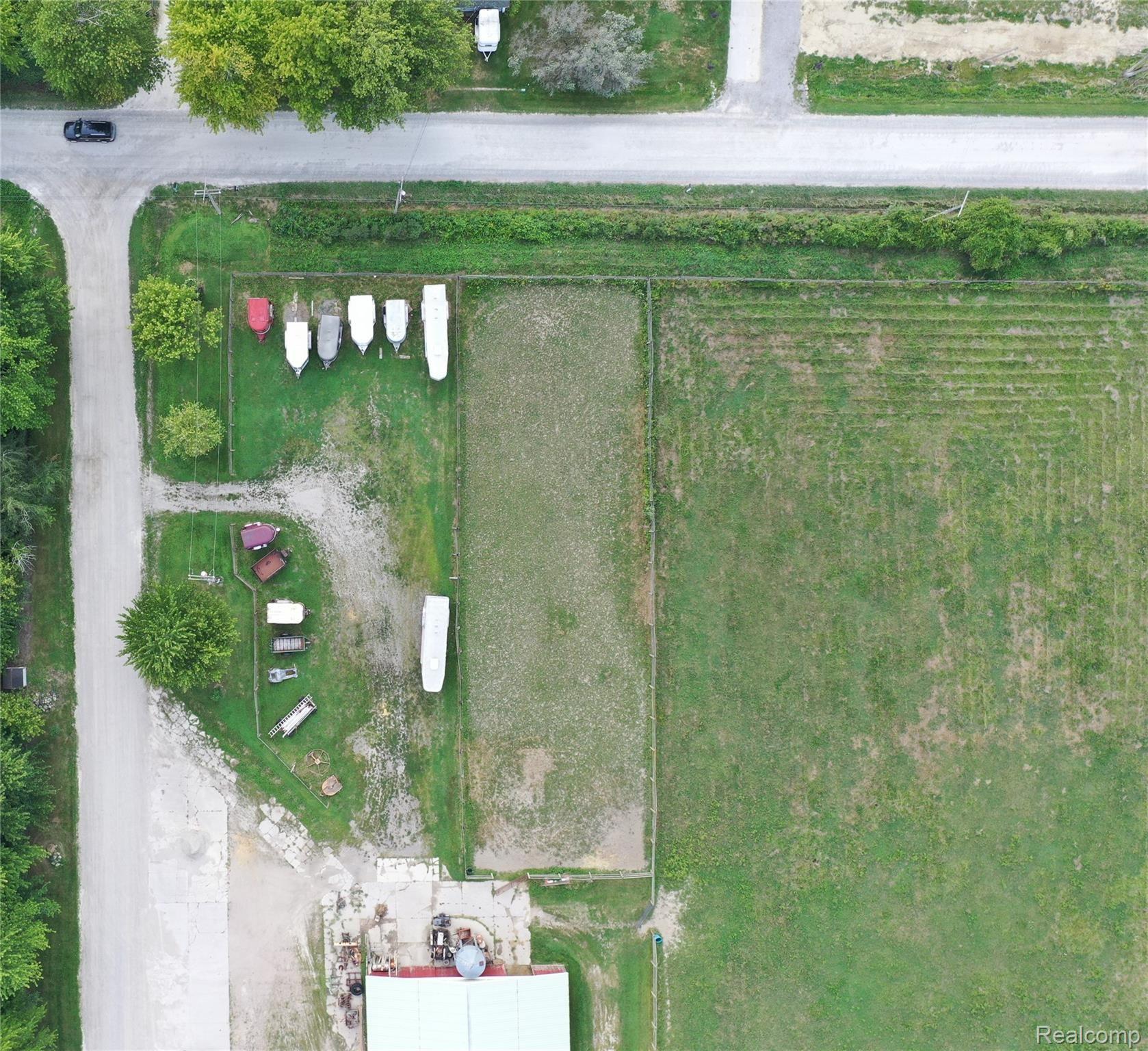 5675 Hessen Road Casco, MI 48064 - Photo 7 of 47 DJI_0089.jpg