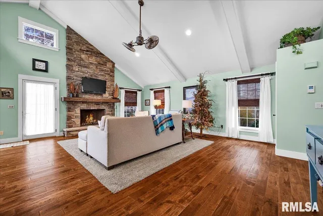 $650,000 | 1015 Sunny Knoll Drive, Galesburg, IL 61401