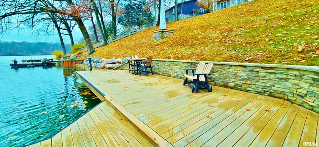 $650,000 | 1015 Sunny Knoll Drive, Galesburg, IL 61401