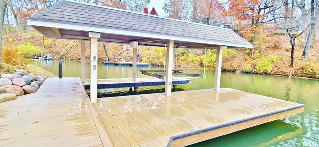 $650,000 | 1015 Sunny Knoll Drive, Galesburg, IL 61401