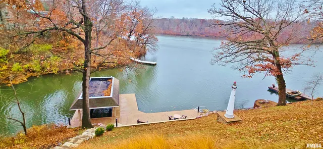 $650,000 | 1015 Sunny Knoll Drive, Galesburg, IL 61401