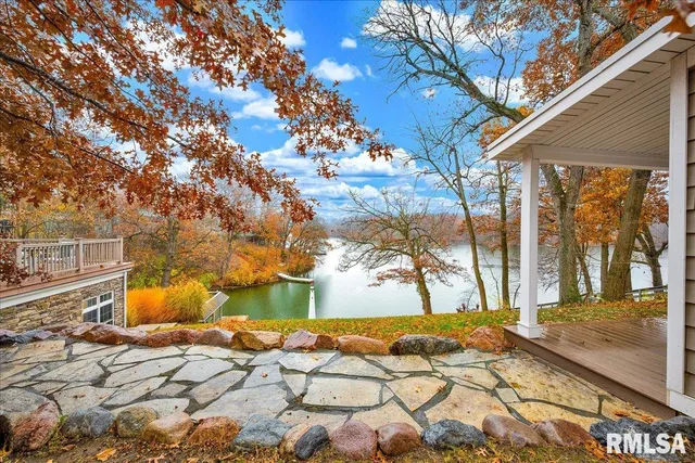 $650,000 | 1015 Sunny Knoll Drive, Galesburg, IL 61401