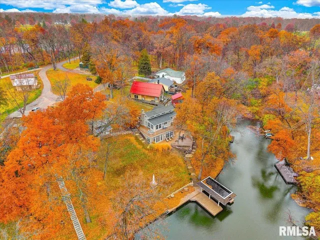 $650,000 | 1015 Sunny Knoll Drive, Galesburg, IL 61401