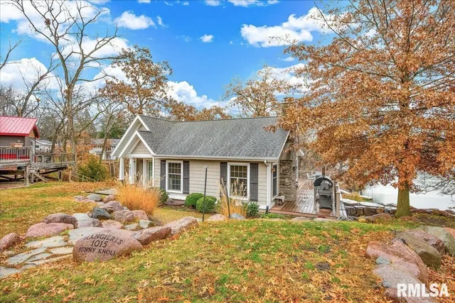 $650,000 | 1015 Sunny Knoll Drive, Galesburg, IL 61401