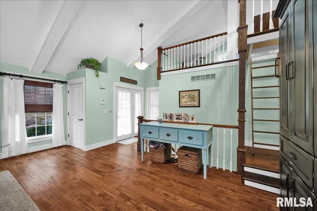 $650,000 | 1015 Sunny Knoll Drive, Galesburg, IL 61401