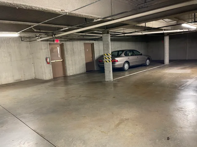 $245,000 | 4621 Heather Drive Southwest, Unit 211, Roanoke, VA 24018