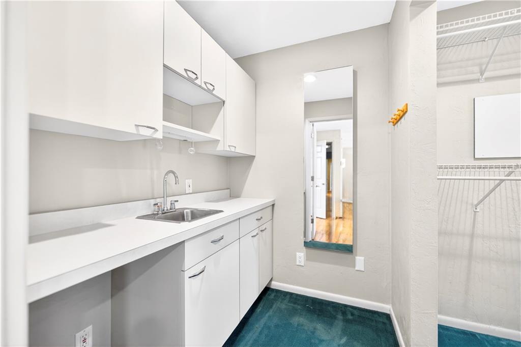 1443 Stoltz Road Bethel Park, PA 15102 - Photo 26 of 44