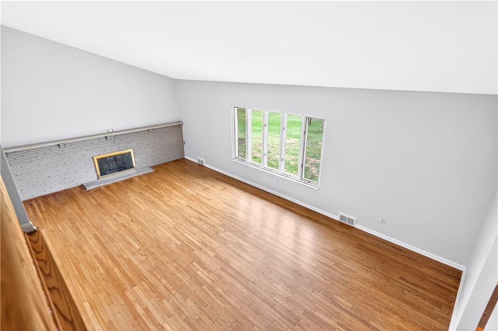 1443 Stoltz Road Bethel Park, PA 15102 - Photo 28 of 44