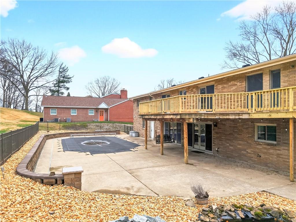 1443 Stoltz Road Bethel Park, PA 15102 - Photo 40 of 44